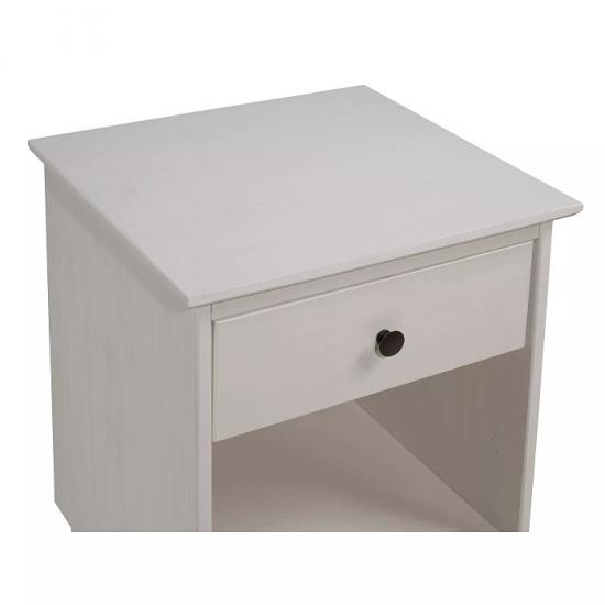 Modern Nightstand With Drawer